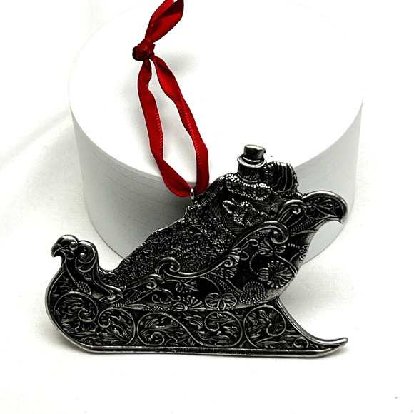 Hallmark Keepsake Ornament 1997 Our Christmas Together Fine Pewter Sleigh Ride - Picture 5 of 7